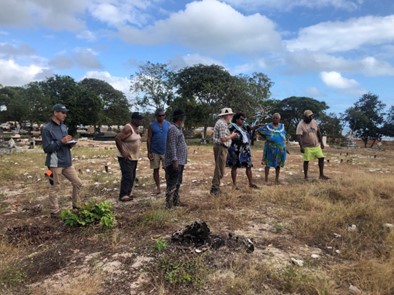 Elders and researchers at Injinoo Cemetery